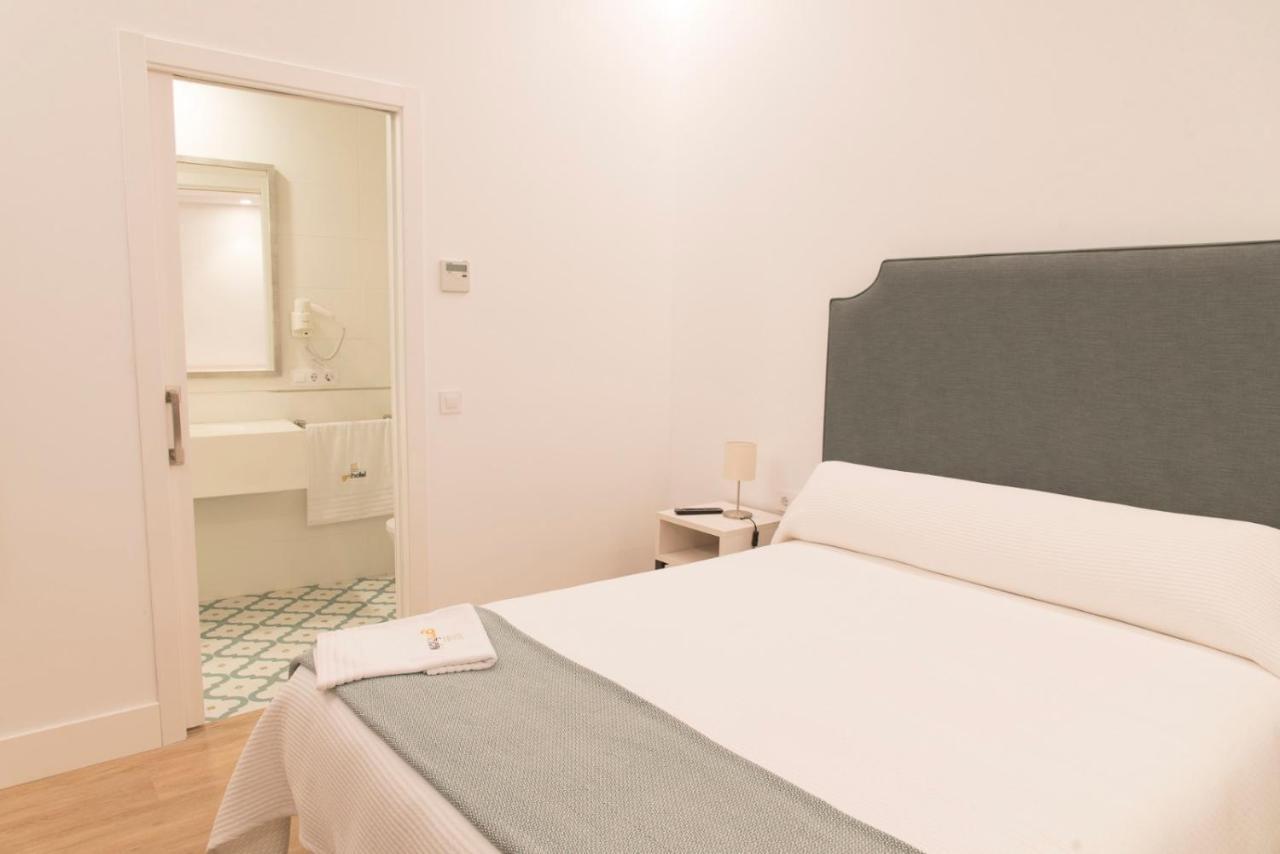 Gm Hotel Marchena  Esterno foto