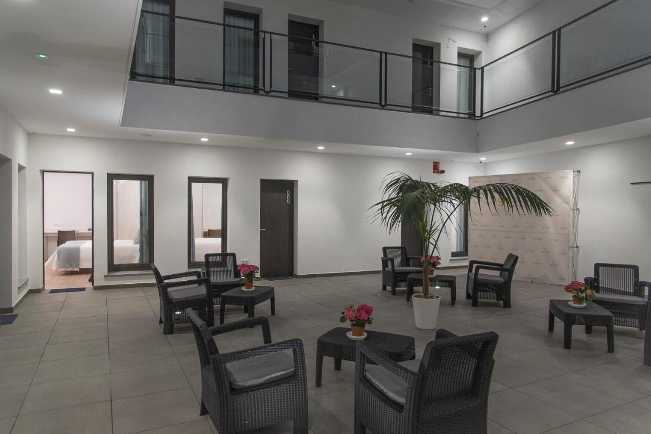 Gm Hotel Marchena  Esterno foto