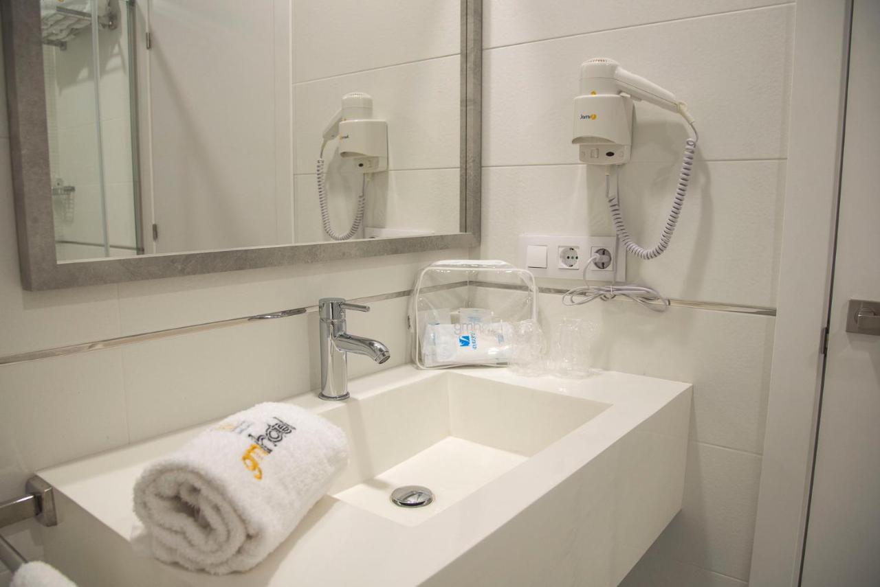 Gm Hotel Marchena  Esterno foto